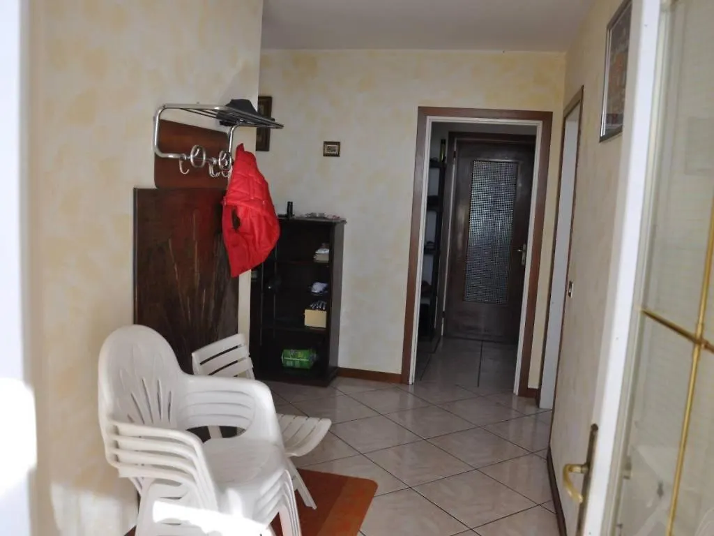 Casa Monte Podona Selvino 0*,