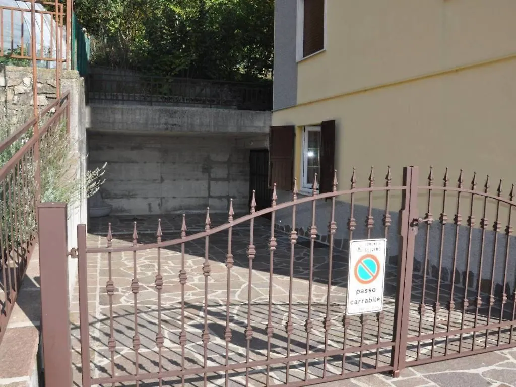 Casa Monte Podona Selvino Apartment
