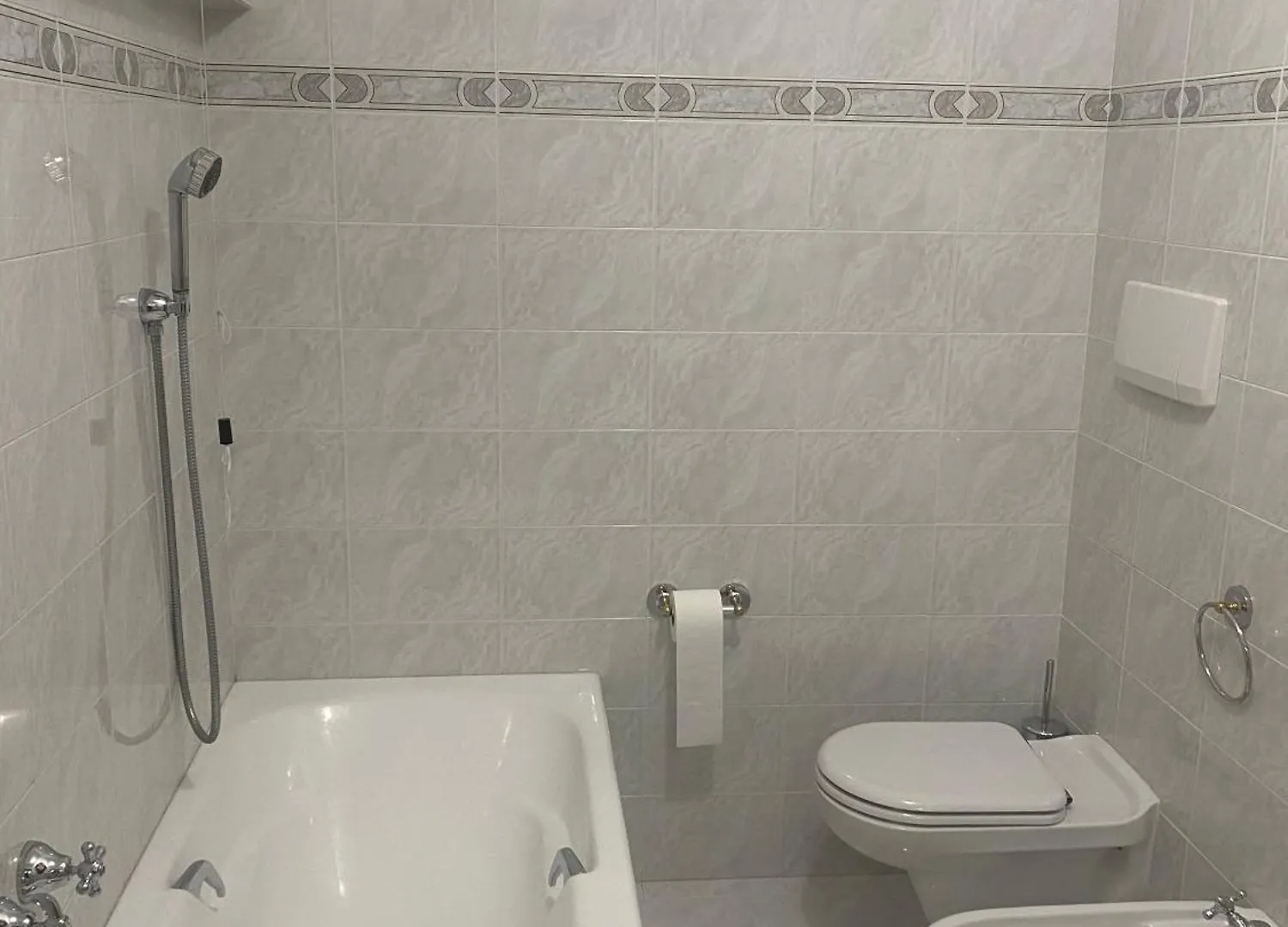 Casa Monte Podona Selvino Apartment