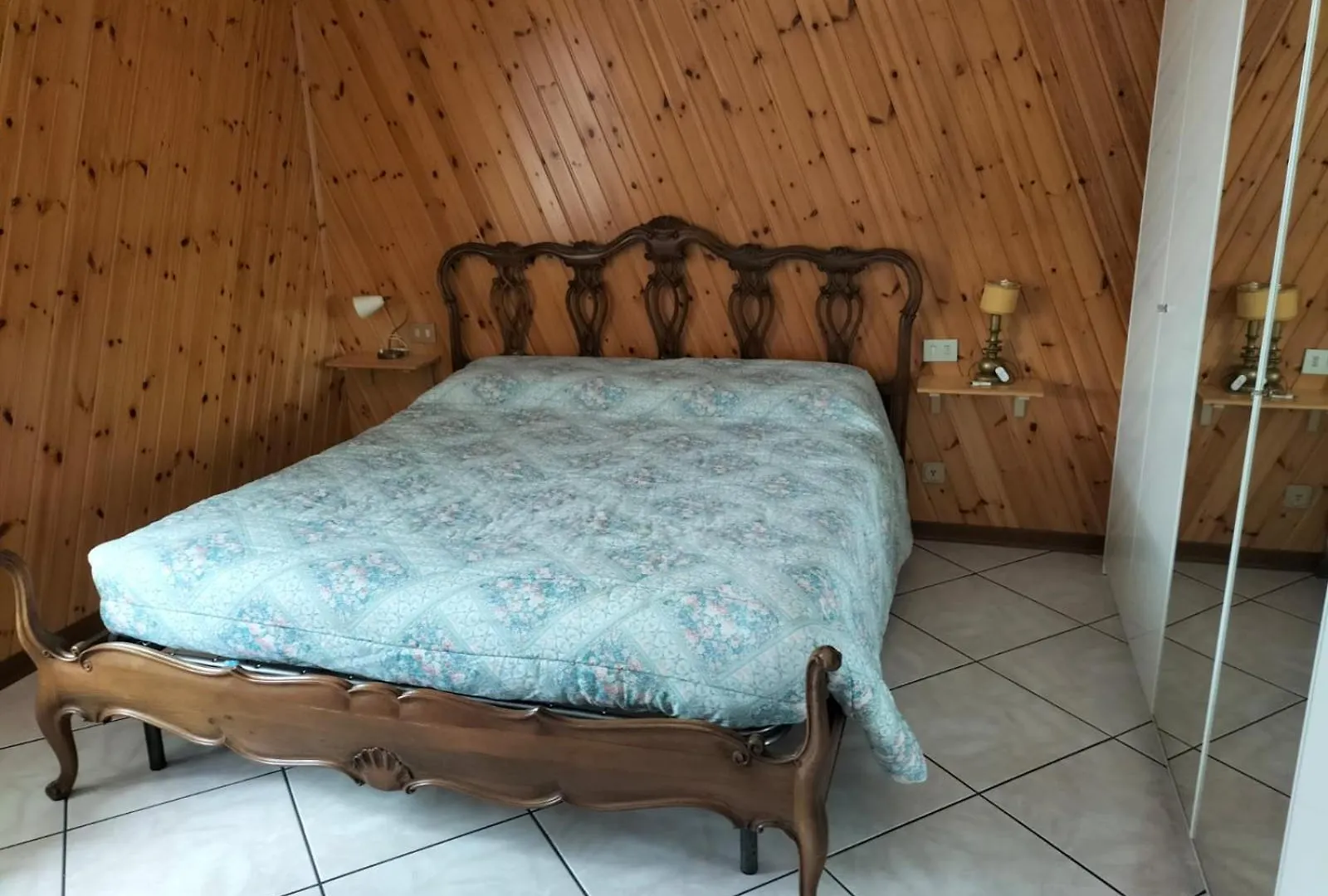 Casa Monte Podona Selvino 0*,  Italy